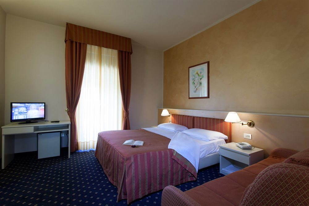 Hotel Europa Sirmione Eksteriør bilde